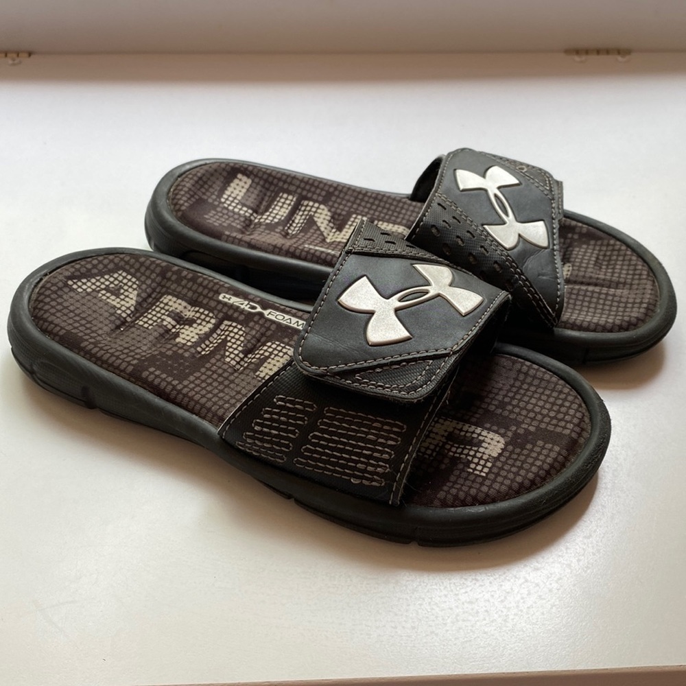 Under Armour Black Kids Slides